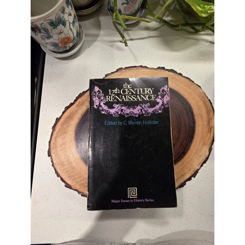 The 12th Century‎ Renaissance C Warren Hollister John Wiley Pub 1969 Paperback